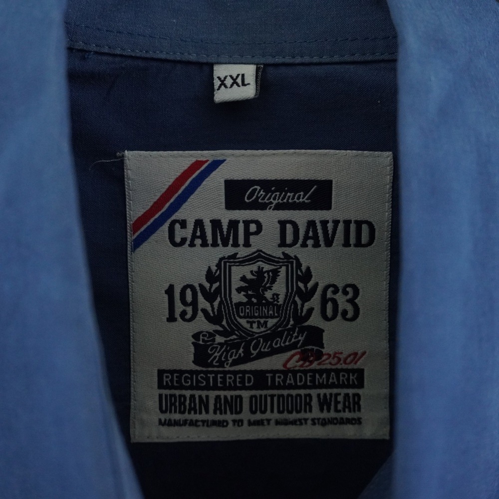 Camp David Button Down Shirt Mens XXL Blue Embroidered Fencing Graphic - Picture 5 of 8